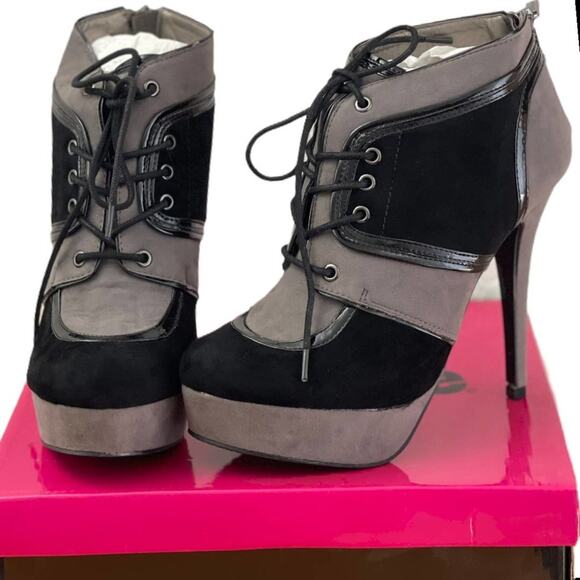 Dollhouse Shoes - 🌟NEW IN BOX🌟ddollhouse FLY BLKSU